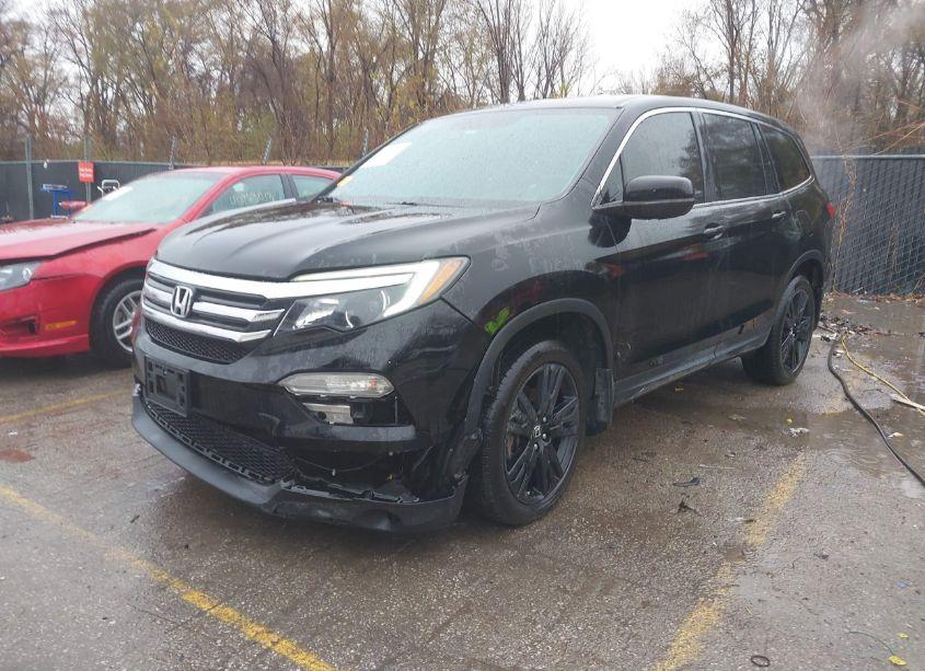 Photo 2 of 2017 Honda Pilot EX-L (VIN 5FNYF6H50HB095533)