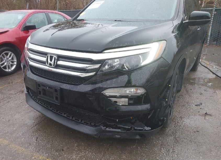 Photo 6 of 2017 Honda Pilot EX-L (VIN 5FNYF6H50HB095533)