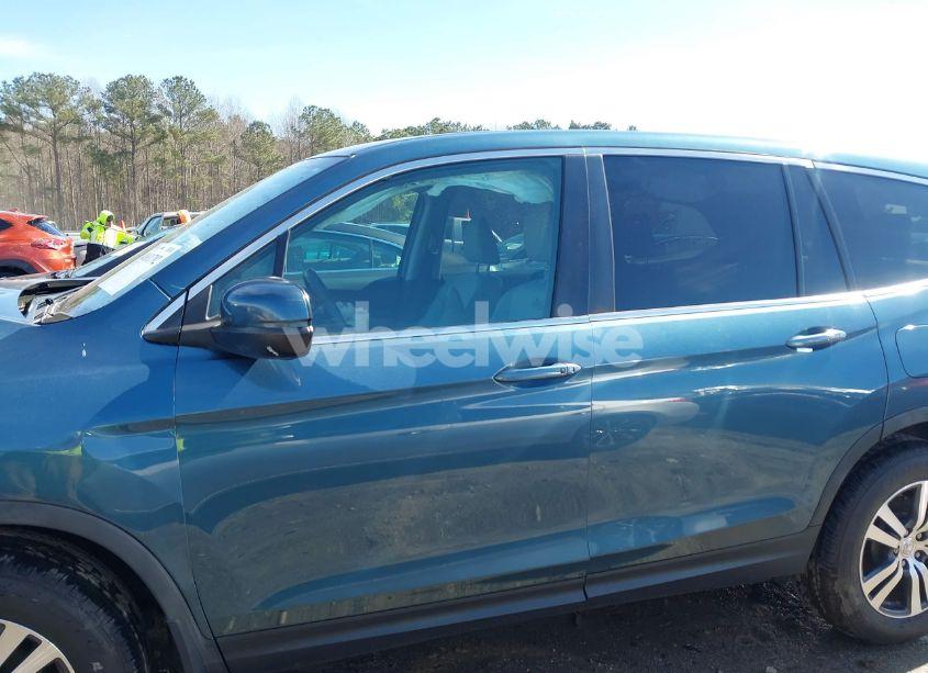 Photo 14 of 2018 Honda Pilot EX-L (VIN 5FNYF6H50JB025276)