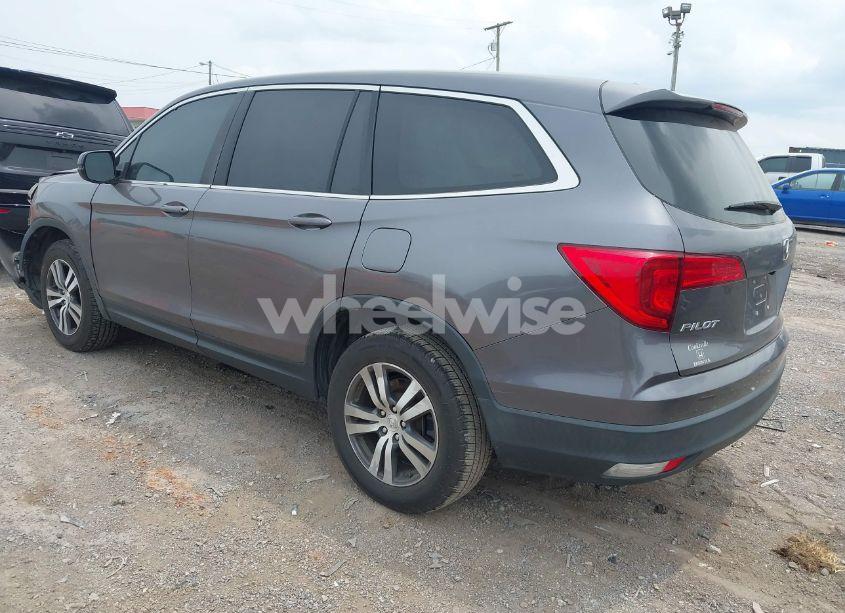 Photo 3 of 2018 Honda Pilot EX-L (VIN 5FNYF6H50JB030929)
