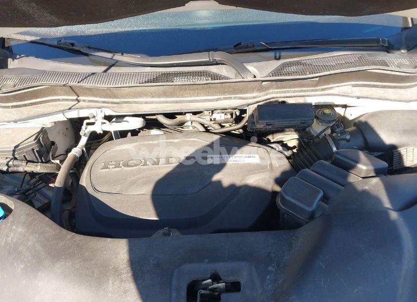 Photo 10 of 2018 Honda Pilot EX-L (VIN 5FNYF6H50JB049819)