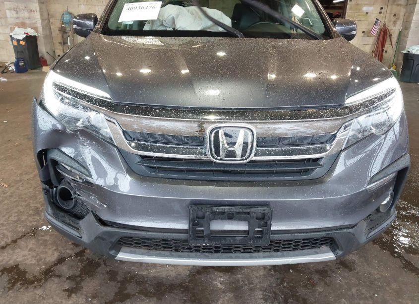 Photo 6 of 2021 Honda Pilot AWD EX-L (VIN 5FNYF6H50MB037772)