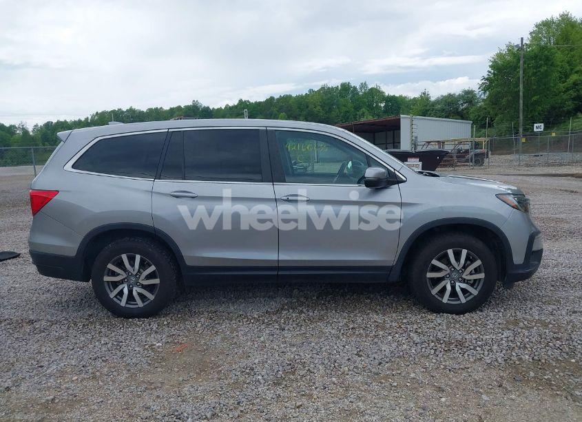 Photo 13 of 2021 Honda Pilot AWD EX-L (VIN 5FNYF6H50MB063465)