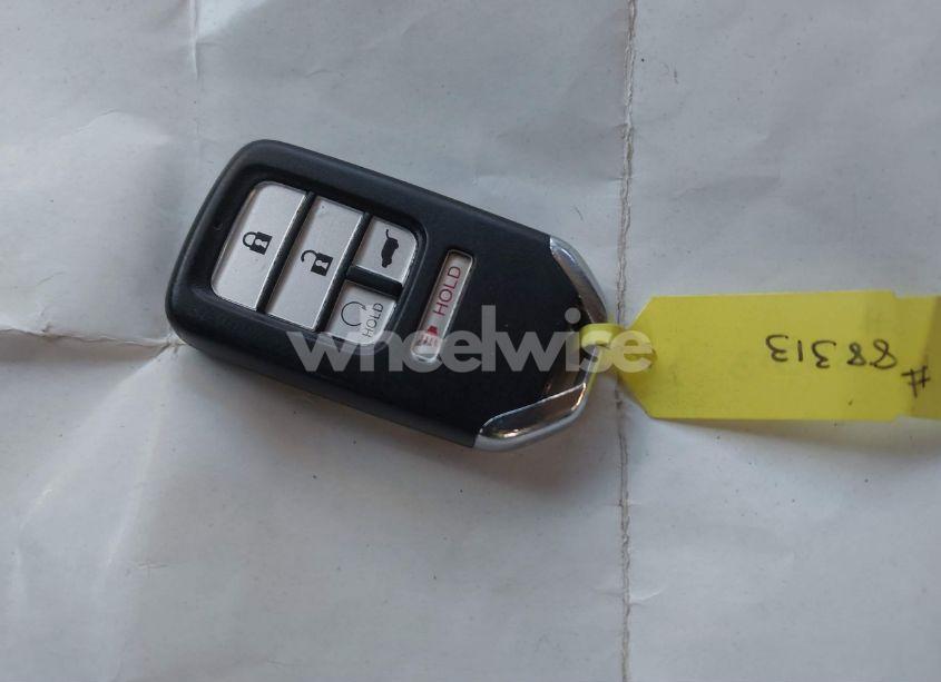 Photo 11 of 2016 Honda Pilot EX-L (VIN 5FNYF6H51GB012769)