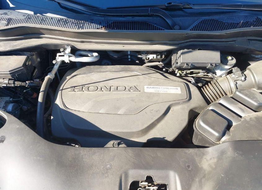 Photo 10 of 2016 Honda Pilot EX-L (VIN 5FNYF6H51GB076777)