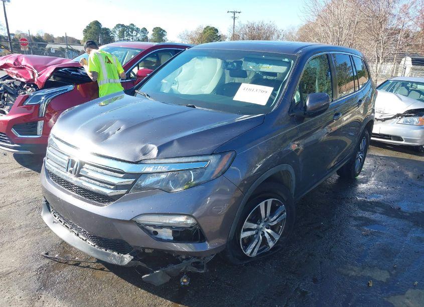 Photo 2 of 2016 Honda Pilot EX-L (VIN 5FNYF6H51GB076777)
