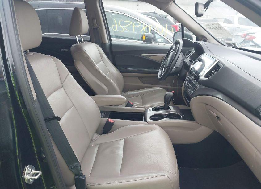 Photo 5 of 2016 Honda Pilot EX-L (VIN 5FNYF6H51GB094017)