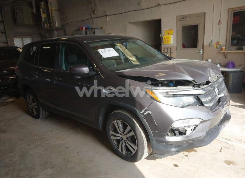 2016 Honda Pilot EX-L (VIN 5FNYF6H51GB097323) main photo