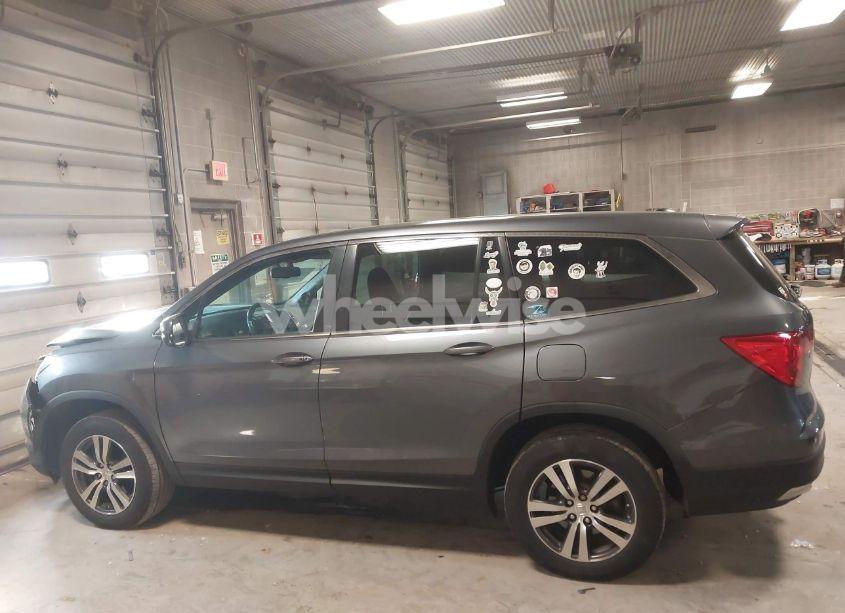 Photo 14 of 2016 Honda Pilot EX-L (VIN 5FNYF6H51GB097323)