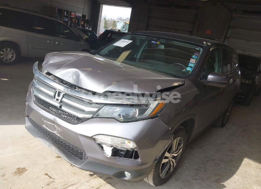 Photo 2 of 2016 Honda Pilot EX-L (VIN 5FNYF6H51GB097323)