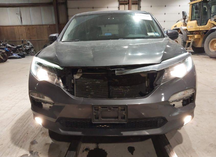 Photo 6 of 2016 Honda Pilot EX-L (VIN 5FNYF6H51GB103850)