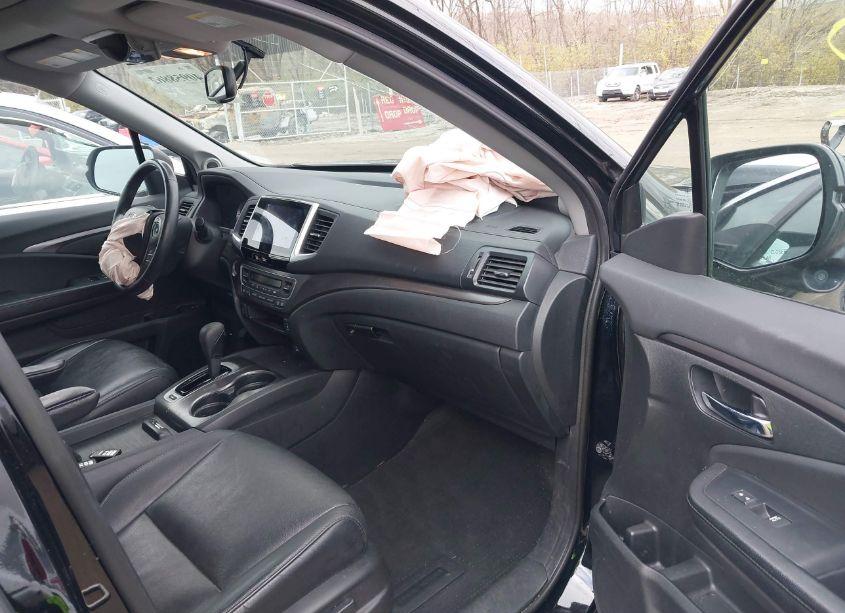 Photo 5 of 2017 Honda Pilot EX-L (VIN 5FNYF6H51HB032859)