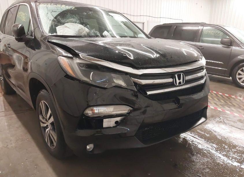 Photo 6 of 2017 Honda Pilot EX-L (VIN 5FNYF6H51HB032859)