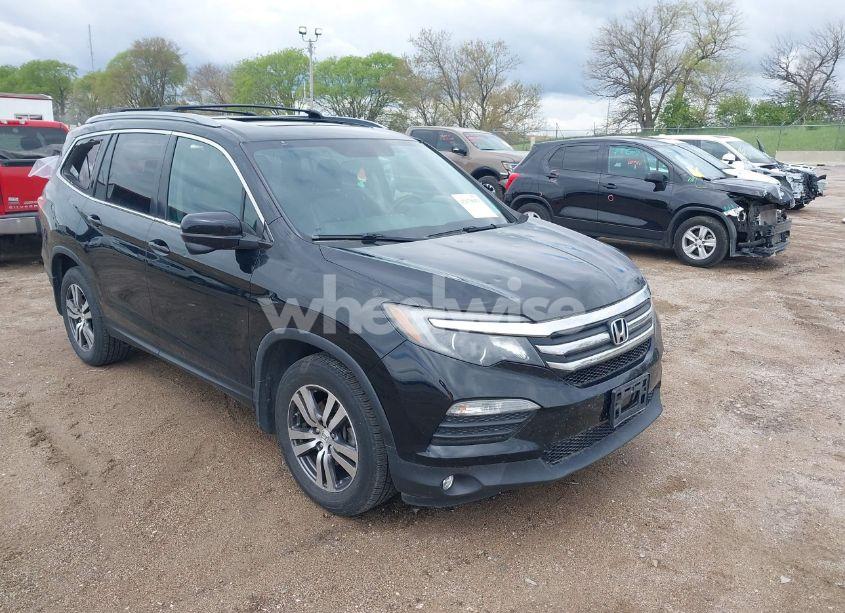 2017 Honda Pilot EX-L (VIN 5FNYF6H51HB045854) main photo