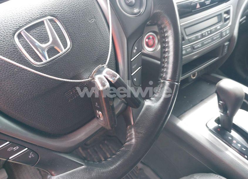 Photo 11 of 2017 Honda Pilot EX-L (VIN 5FNYF6H51HB045854)