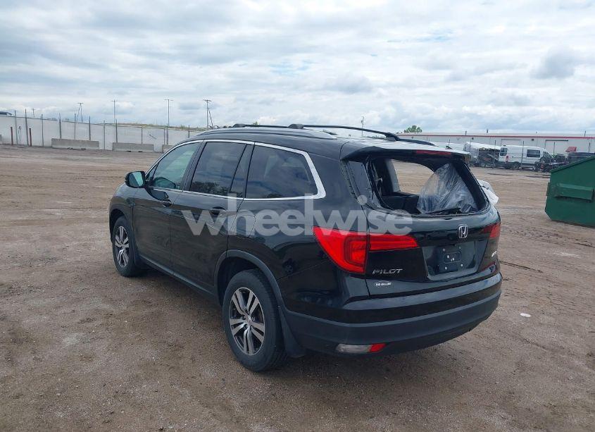 Photo 3 of 2017 Honda Pilot EX-L (VIN 5FNYF6H51HB045854)