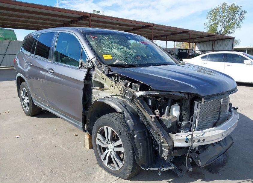 2017 Honda Pilot EX-L (VIN 5FNYF6H51HB046163) main photo