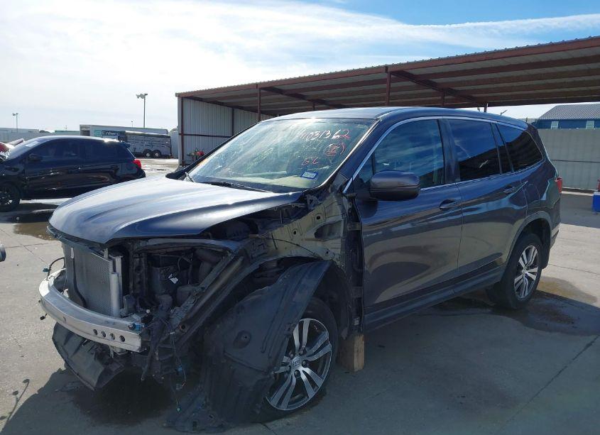 Photo 2 of 2017 Honda Pilot EX-L (VIN 5FNYF6H51HB046163)