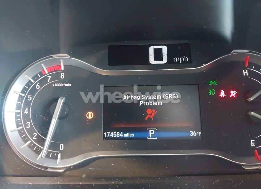 Photo 15 of 2018 Honda Pilot EX-L (VIN 5FNYF6H51JB029417)