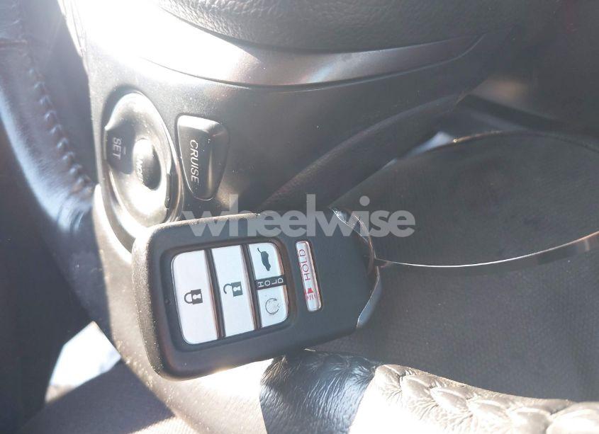 Photo 11 of 2018 Honda Pilot EX-L (VIN 5FNYF6H51JB040191)