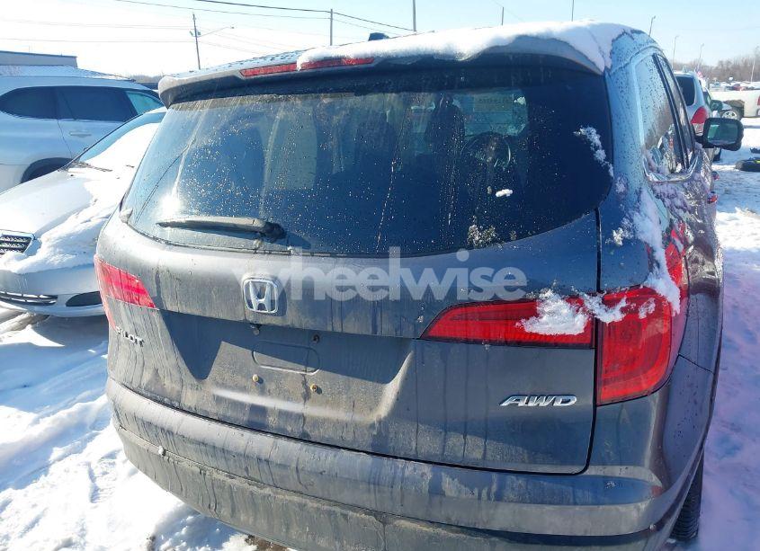 Photo 16 of 2018 Honda Pilot EX-L (VIN 5FNYF6H51JB040191)