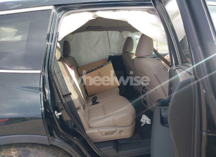 Photo 8 of 2021 Honda Pilot AWD EX-L (VIN 5FNYF6H51MB004537)