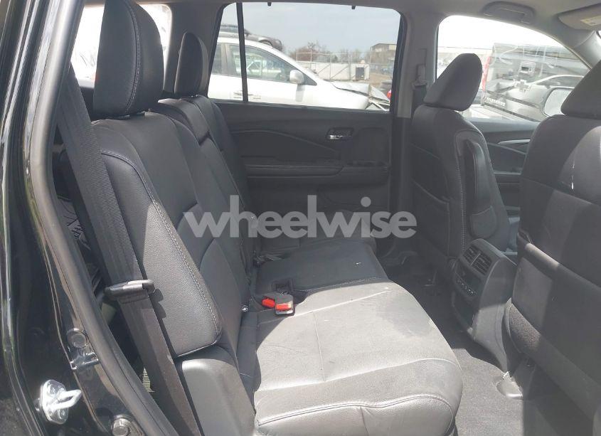Photo 8 of 2021 Honda Pilot AWD EX-L (VIN 5FNYF6H51MB069839)