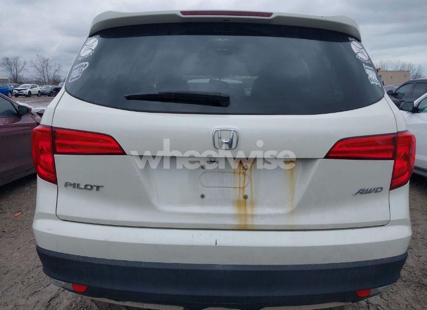 Photo 16 of 2016 Honda Pilot EX-L (VIN 5FNYF6H52GB061608)