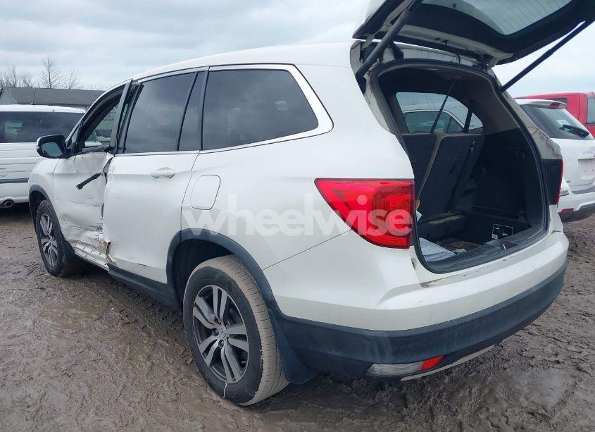 Photo 3 of 2016 Honda Pilot EX-L (VIN 5FNYF6H52GB061608)