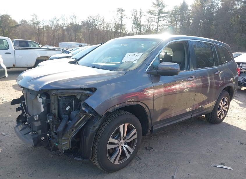 Photo 2 of 2017 Honda Pilot EX-L (VIN 5FNYF6H52HB014712)