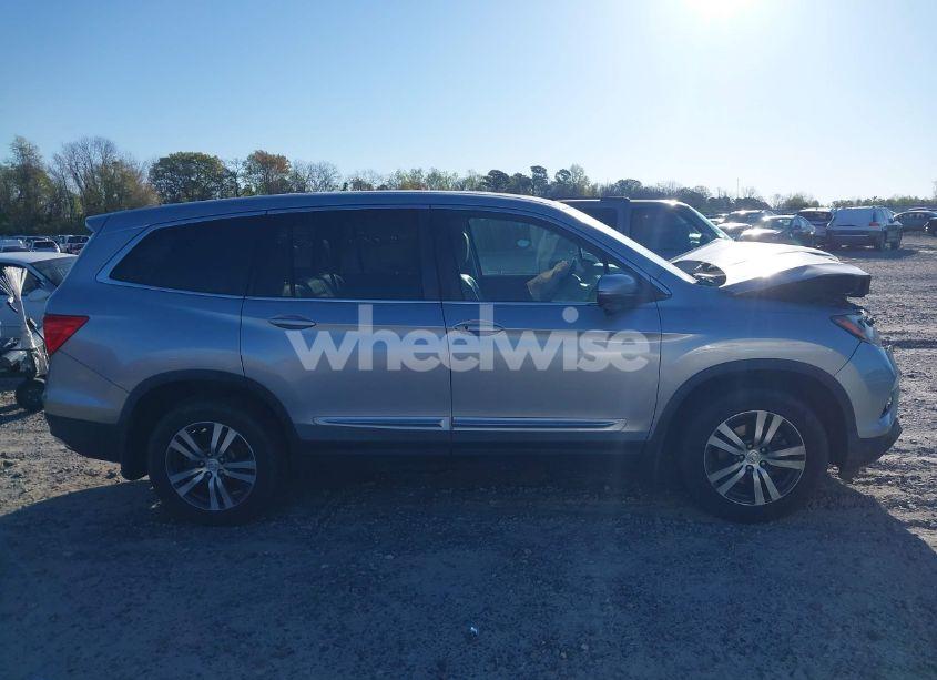 Photo 12 of 2017 Honda Pilot EX-L (VIN 5FNYF6H52HB079737)