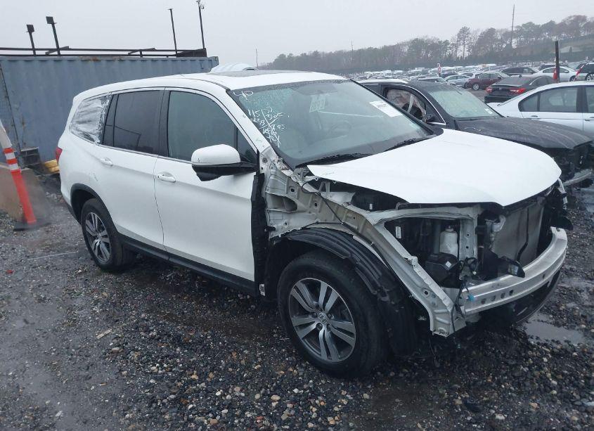 2017 Honda Pilot EX-L (VIN 5FNYF6H52HB087420) main photo