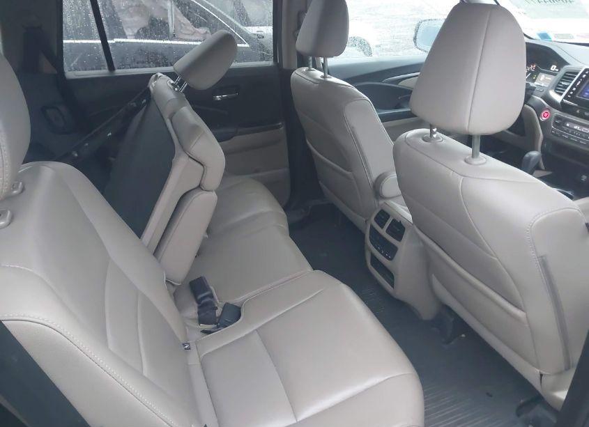 Photo 8 of 2017 Honda Pilot EX-L (VIN 5FNYF6H52HB087420)