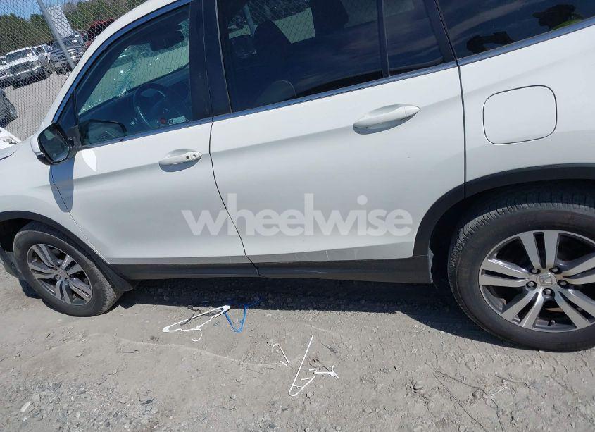 Photo 14 of 2018 Honda Pilot EX-L (VIN 5FNYF6H52JB045206)