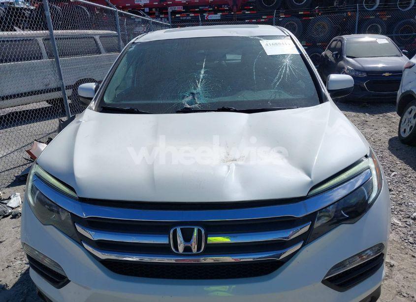 Photo 6 of 2018 Honda Pilot EX-L (VIN 5FNYF6H52JB045206)