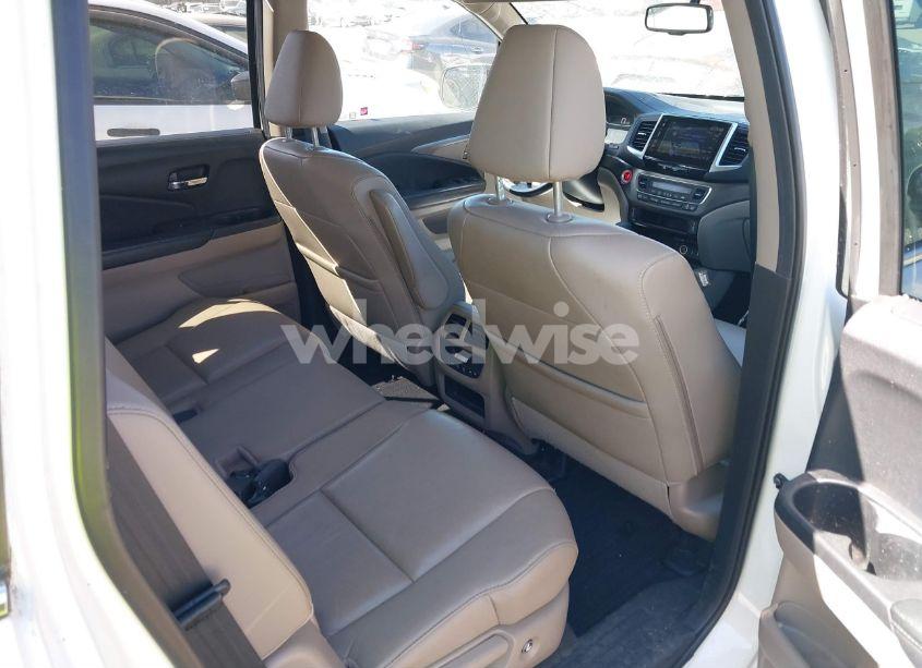 Photo 8 of 2018 Honda Pilot EX-L (VIN 5FNYF6H52JB045206)