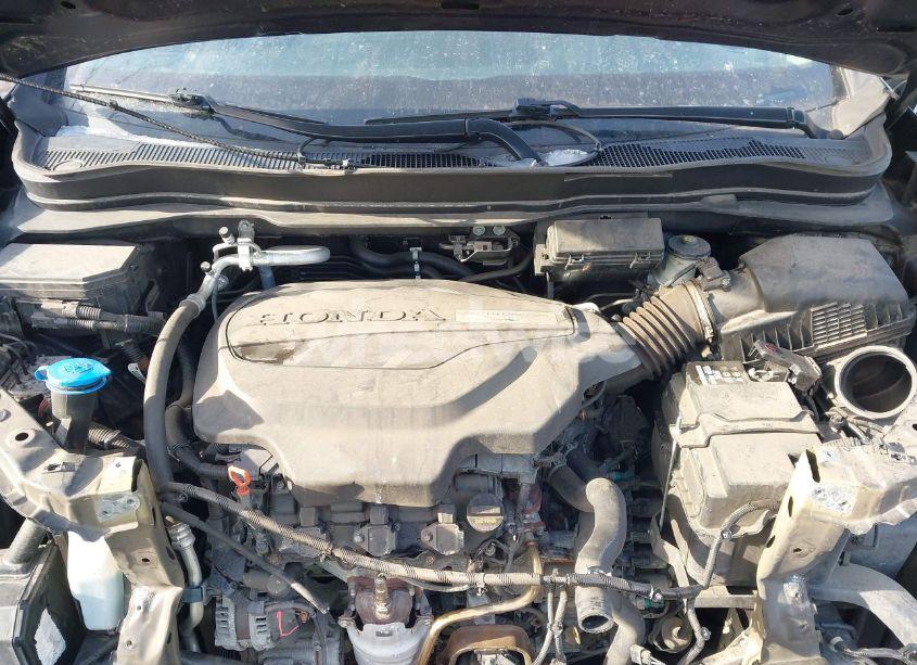 Photo 10 of 2018 Honda Pilot EX-L (VIN 5FNYF6H52JB054827)