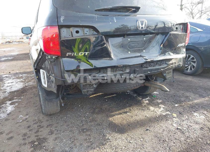 Photo 21 of 2018 Honda Pilot EX-L (VIN 5FNYF6H52JB054827)