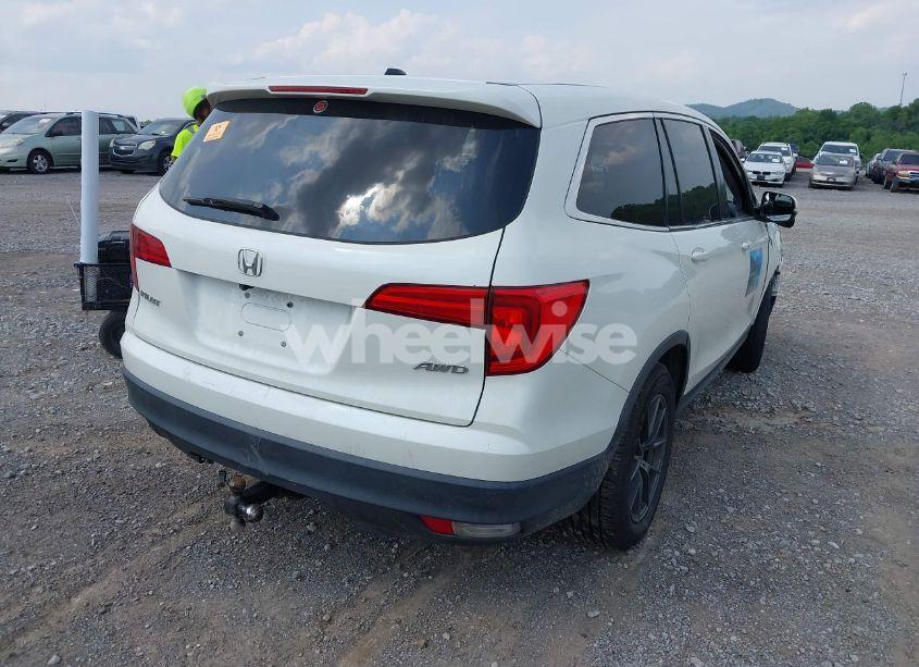 Photo 4 of 2018 Honda Pilot EX-L (VIN 5FNYF6H52JB063429)