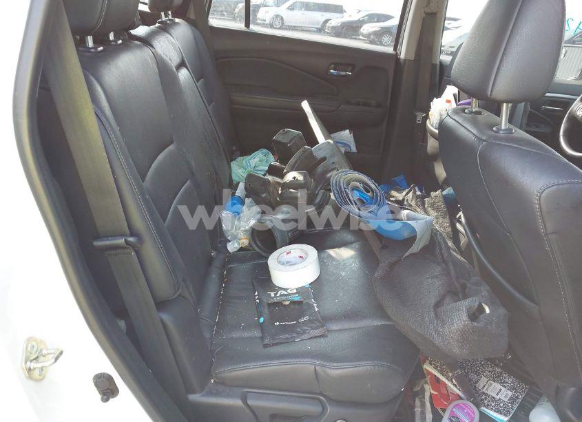 Photo 8 of 2018 Honda Pilot EX-L (VIN 5FNYF6H52JB063429)