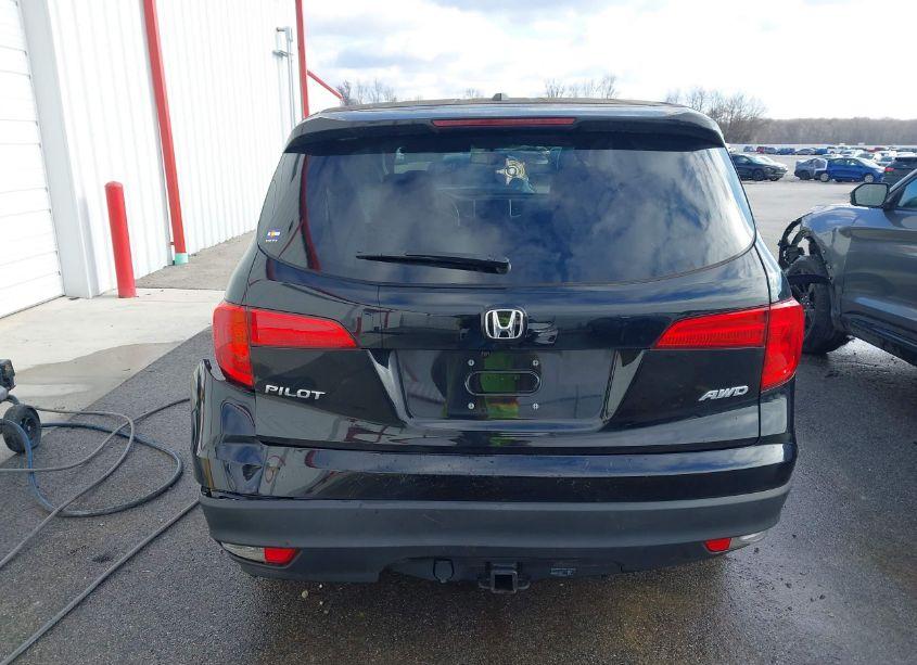 Photo 16 of 2018 Honda Pilot EX-L (VIN 5FNYF6H52JB067299)