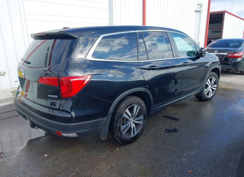 Photo 4 of 2018 Honda Pilot EX-L (VIN 5FNYF6H52JB067299)