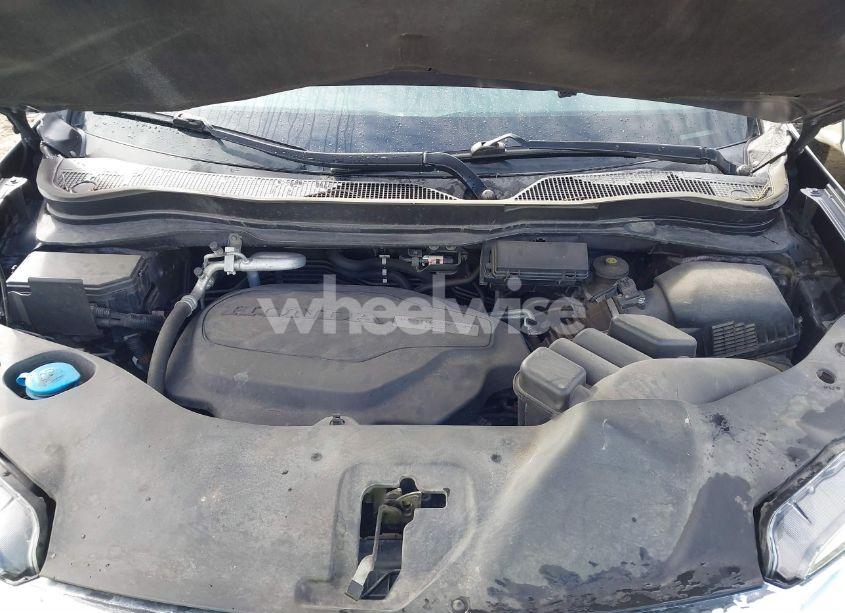 Photo 10 of 2019 Honda Pilot EX-L (VIN 5FNYF6H52KB013373)