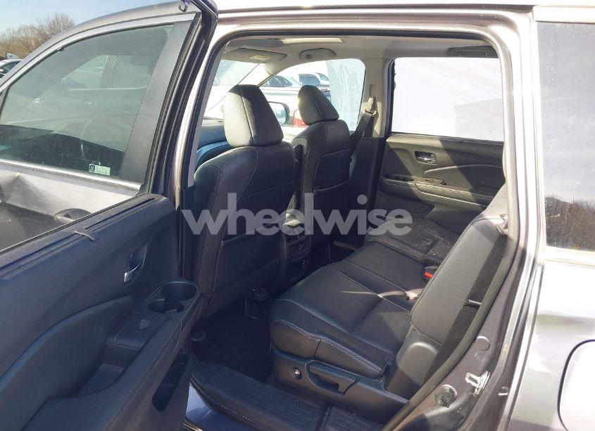 Photo 8 of 2019 Honda Pilot EX-L (VIN 5FNYF6H52KB013373)