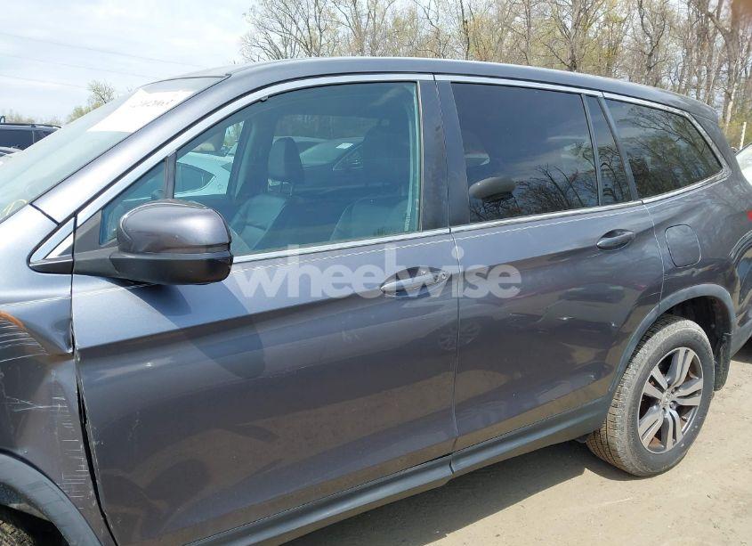 Photo 14 of 2016 Honda Pilot EX-L (VIN 5FNYF6H53GB004091)