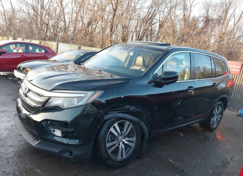 Photo 15 of 2016 Honda Pilot EX-L (VIN 5FNYF6H53GB012739)