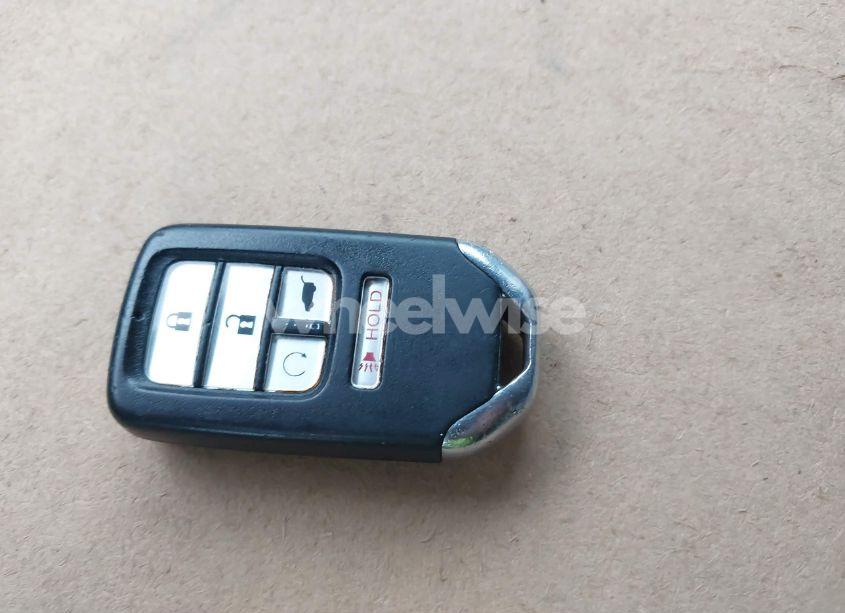 Photo 11 of 2016 Honda Pilot EX-L (VIN 5FNYF6H53GB044493)