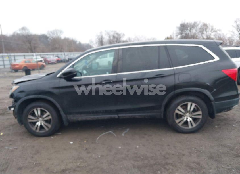 Photo 14 of 2016 Honda Pilot EX-L (VIN 5FNYF6H53GB044493)