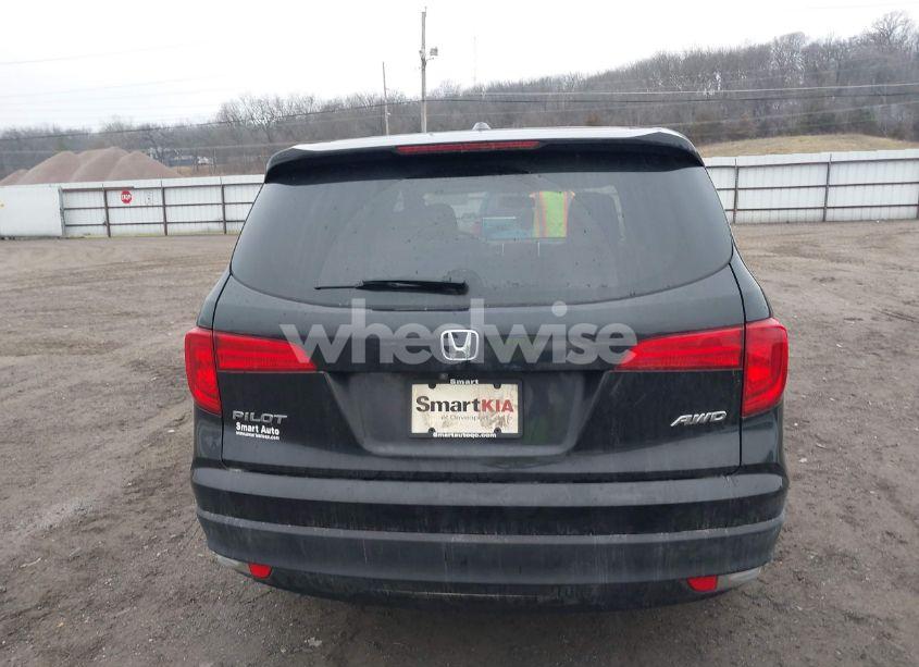 Photo 16 of 2016 Honda Pilot EX-L (VIN 5FNYF6H53GB044493)