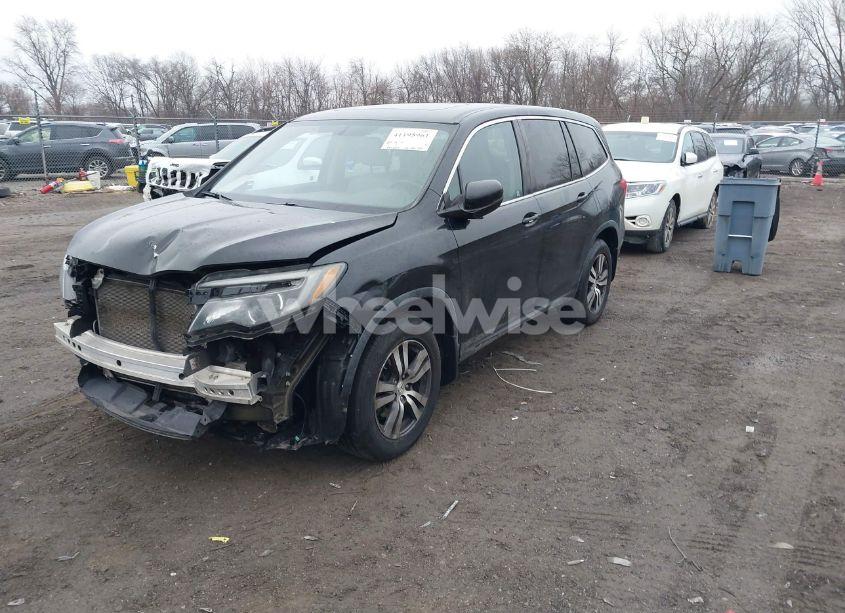 Photo 2 of 2016 Honda Pilot EX-L (VIN 5FNYF6H53GB044493)